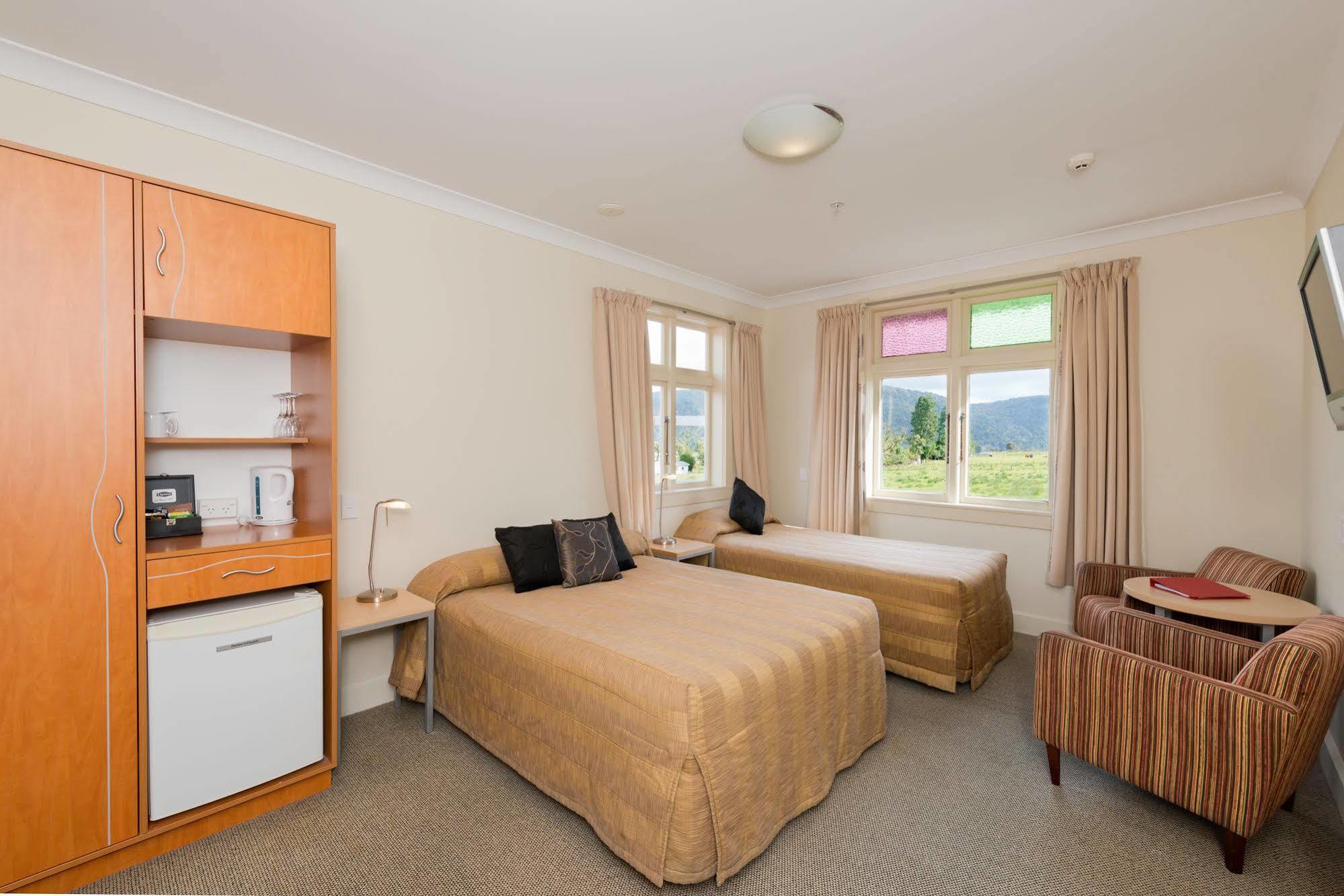 Heartland Hotel Fox Glacier Dış mekan fotoğraf
